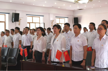 石化院组织观看纪念中国人民抗日战争暨世界反法西斯战争胜利80周年大会